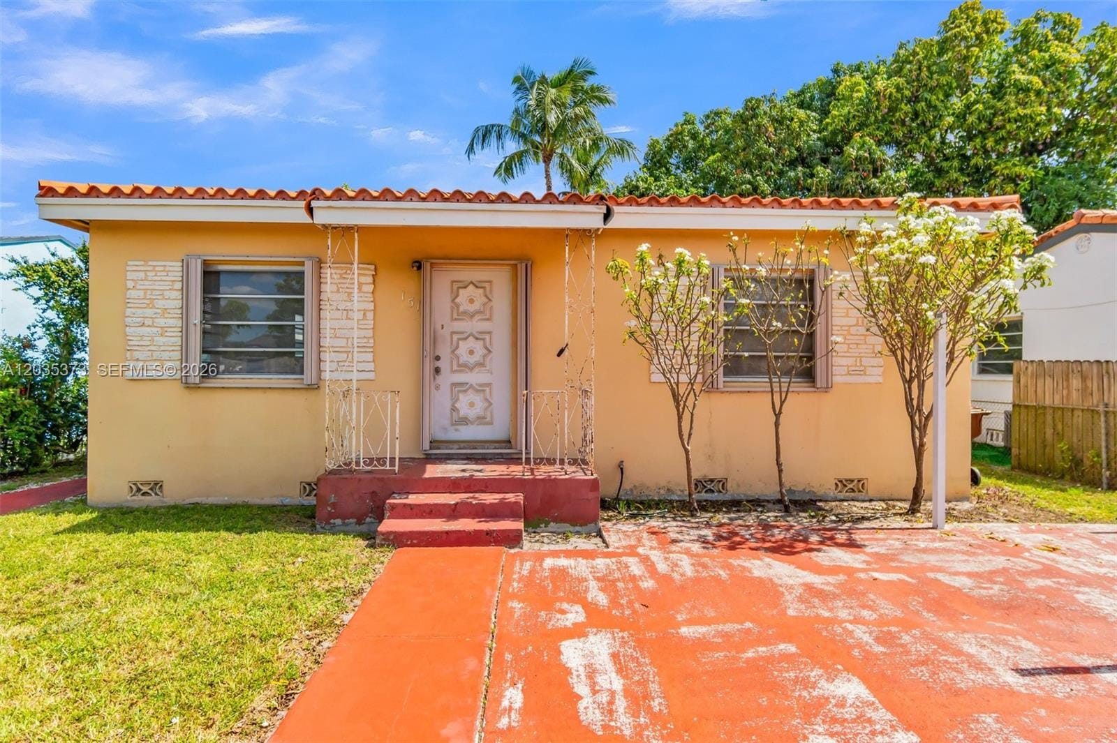 151 E 16th Street, Hialeah, FL 33010 photo 2
