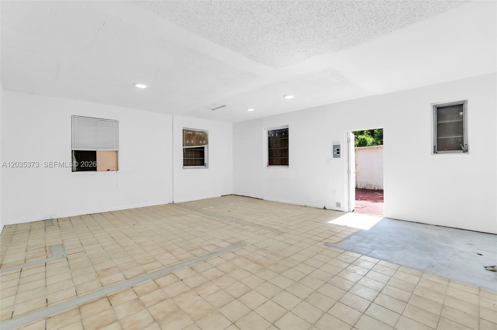 151 E 16th Street, Hialeah, FL 33010 photo 28