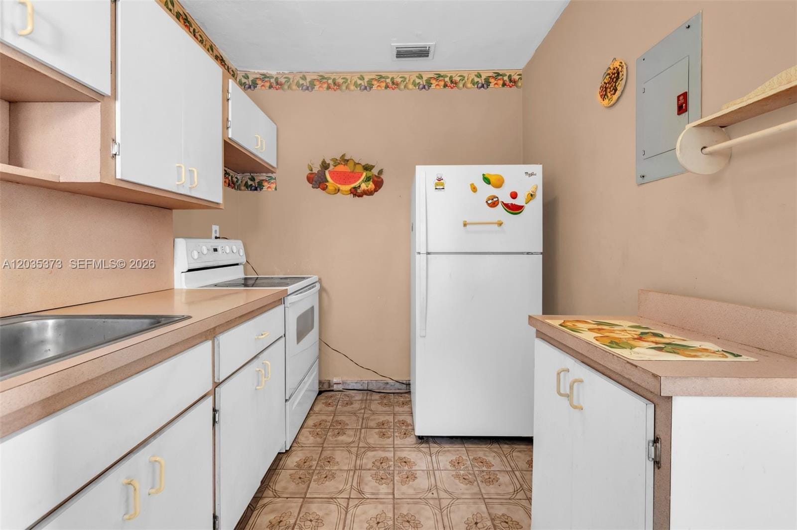 151 E 16th Street, Hialeah, FL 33010 photo 5