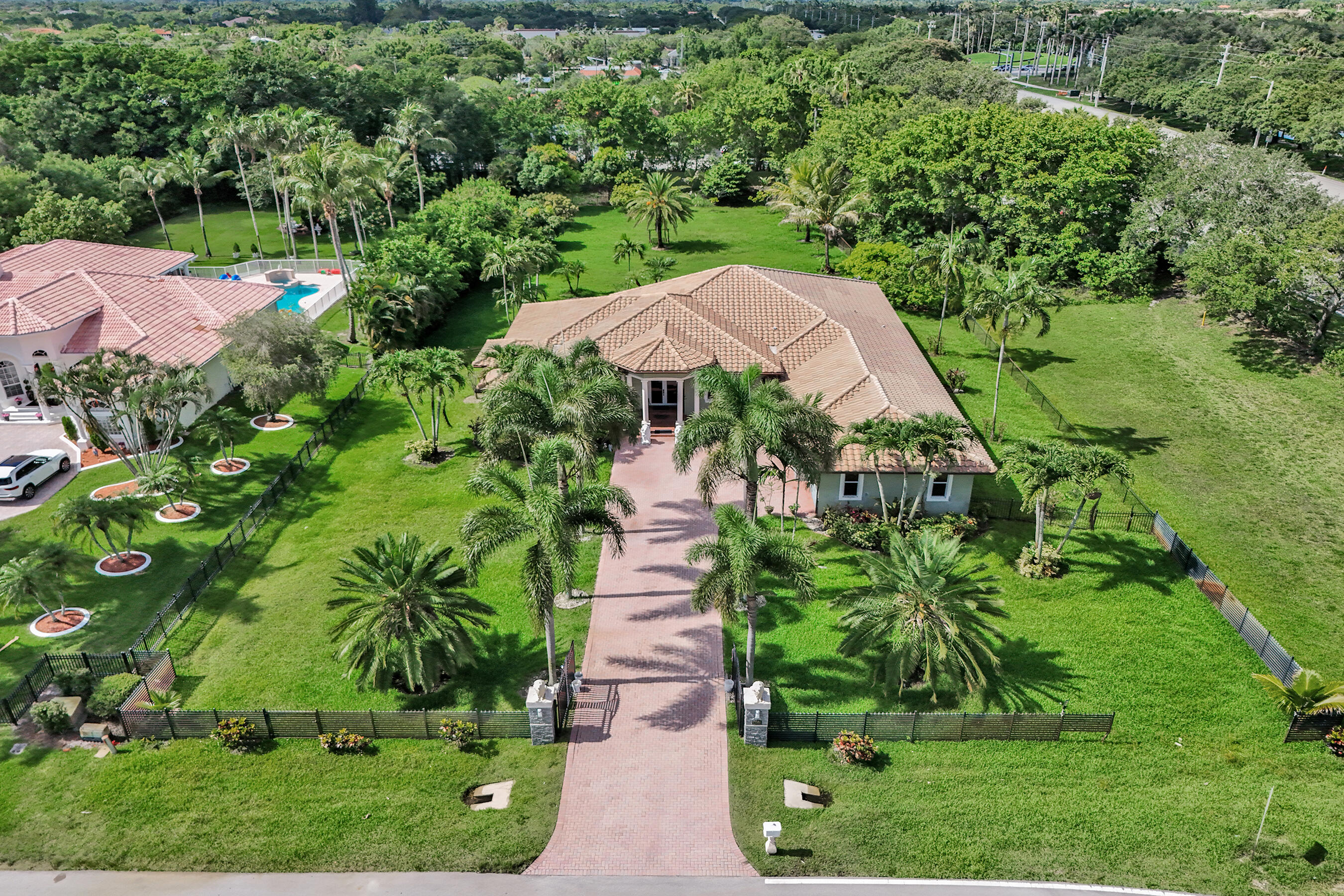 12360 NW 18th Street, Plantation, FL 33323, Plantation