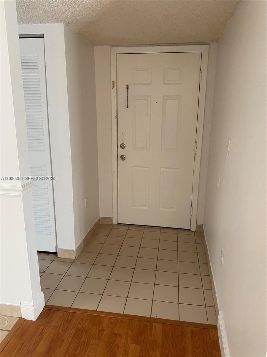 300 W Palm Circle W 208 — photo 9