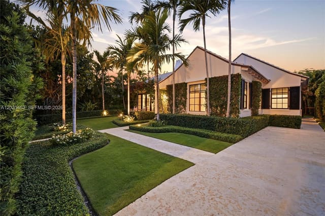 135 Chilean Avenue, Palm Beach, FL 33480