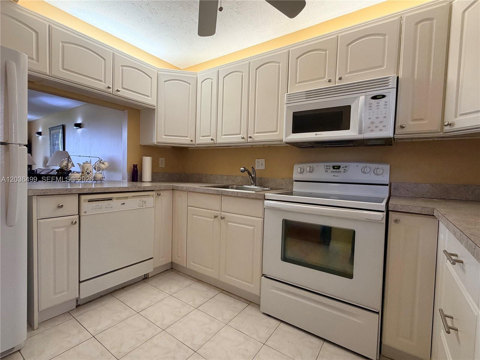 3241 Holiday Springs Boulevard 204, Margate, FL 33063 photo 6