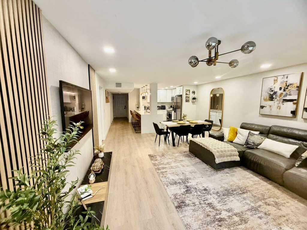 22415 SW 61st Way 106 — photo 5