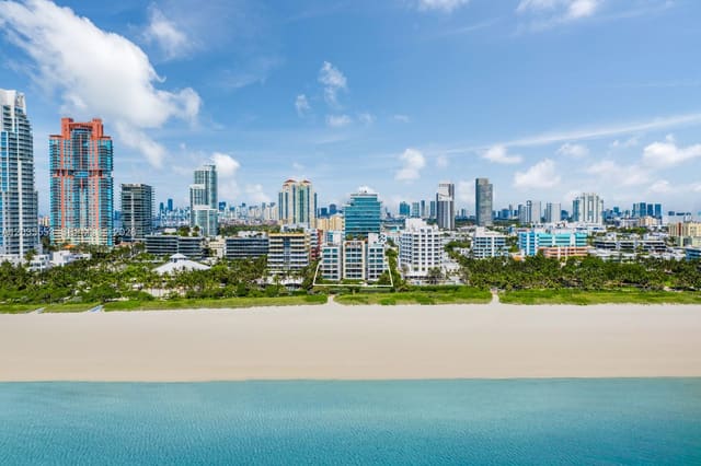 125 Ocean Drive U0503, sold in Ocean House Condo, Miami Beach, FL