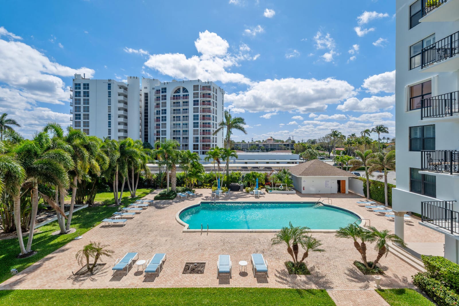3800 Washington Road 303, West Palm Beach, FL 33405 photo 13