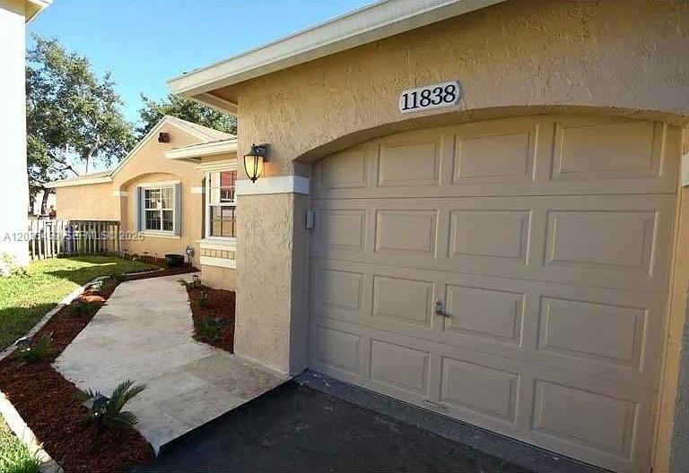 11838 NW 13th Street, Pembroke Pines, FL 33026, Pembroke Pines