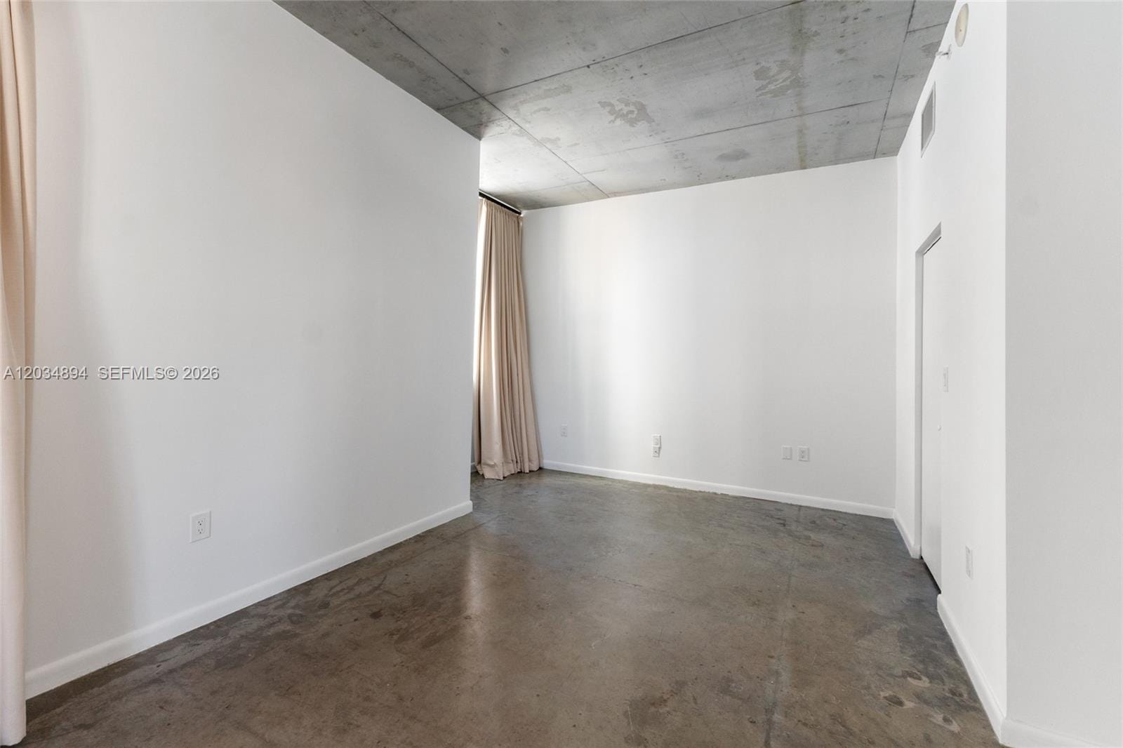 133 NE 2nd Avenue 801 — photo 4