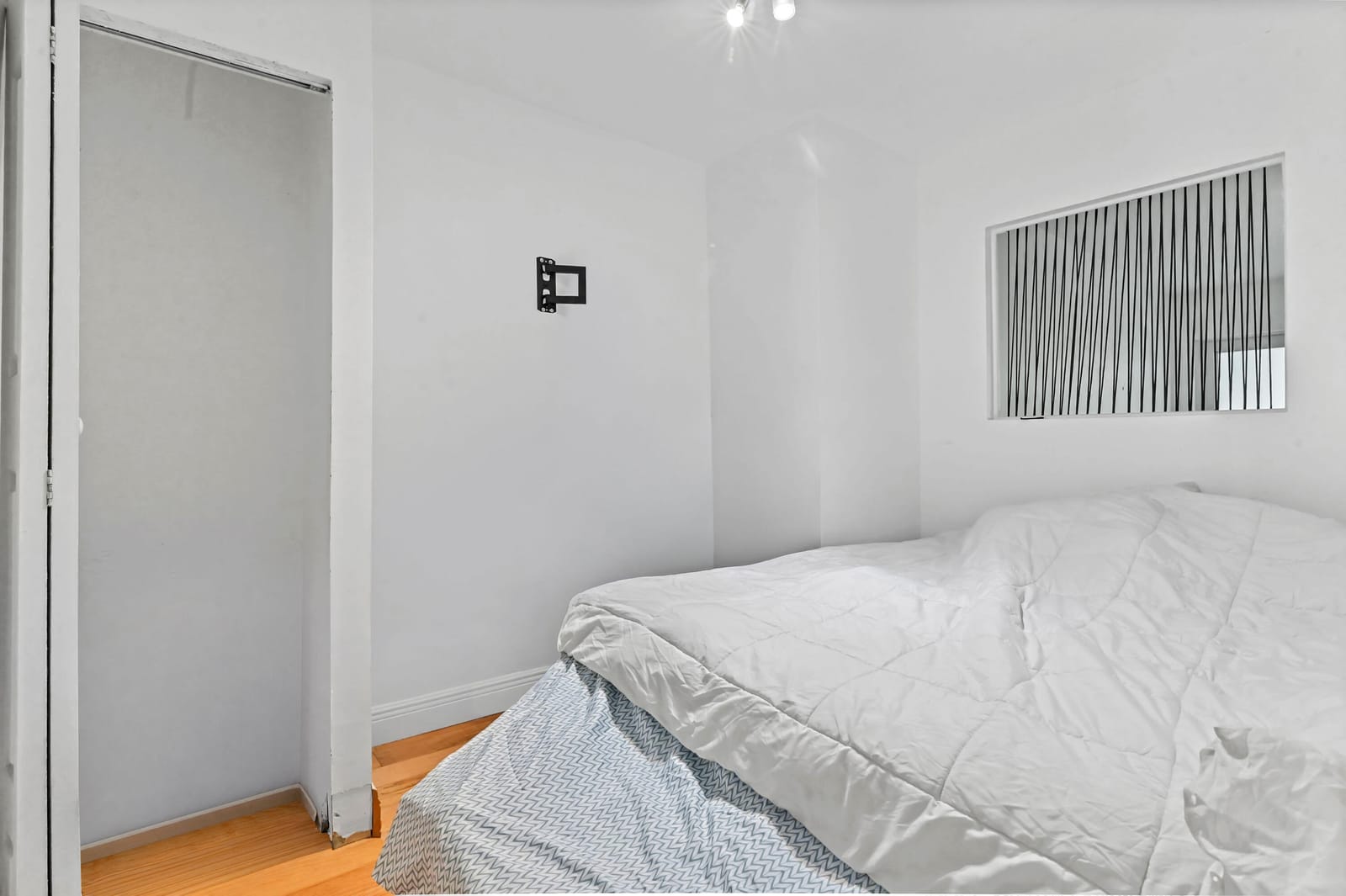 1035 Meridian Avenue 5 — photo 10