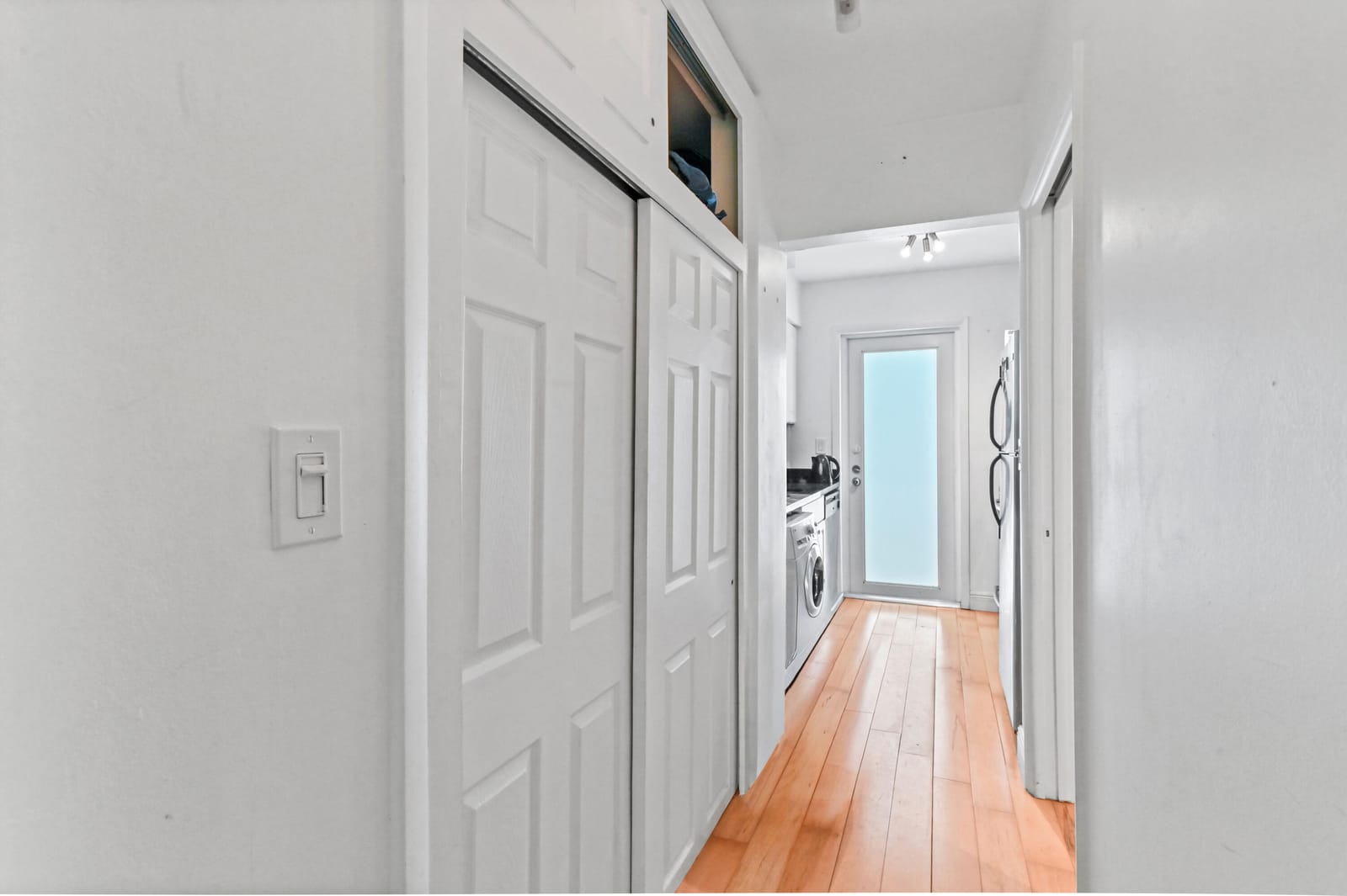 1035 Meridian Avenue 5 — photo 7
