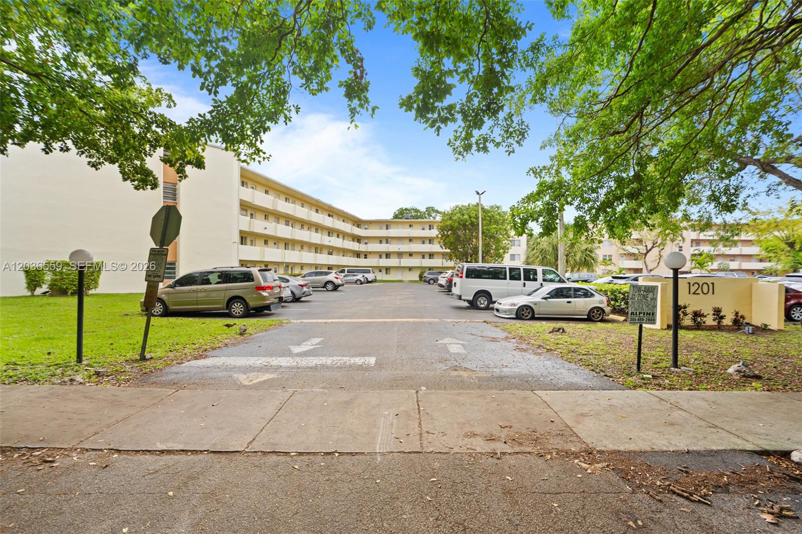 1201 NE 191st Street G219, Miami, FL 33179, Miami