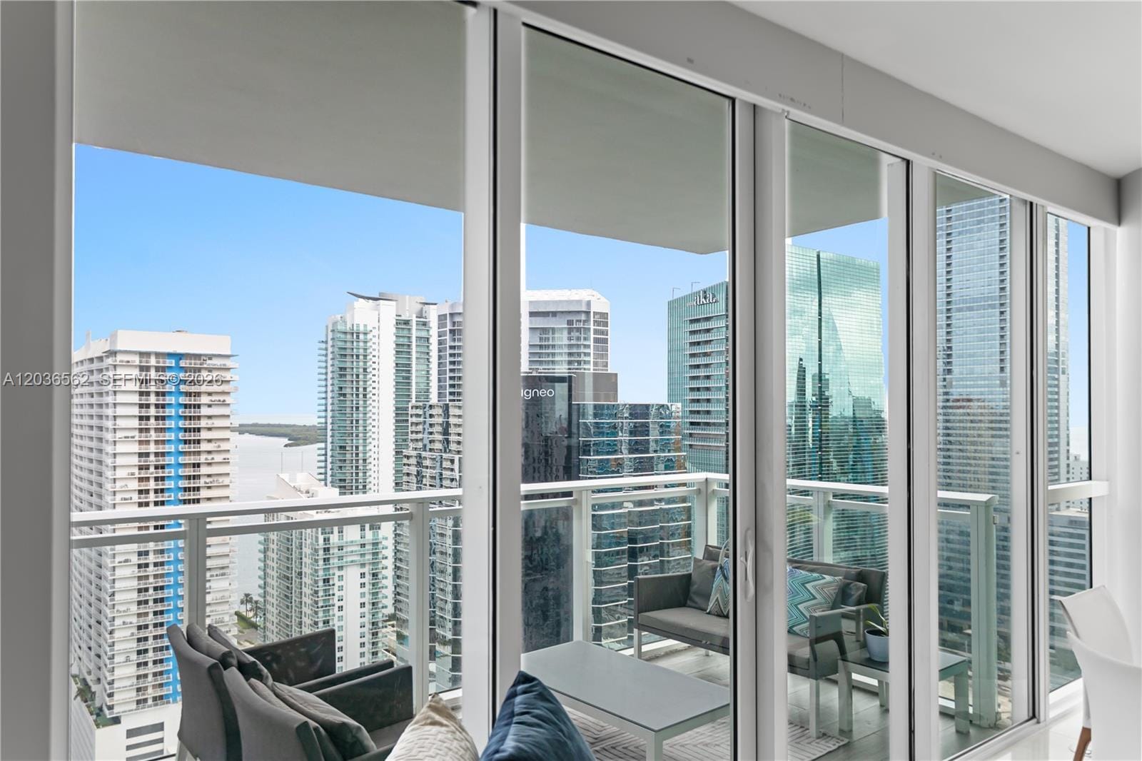1080 Brickell Avenue 3300, Miami, FL 33131 photo 22