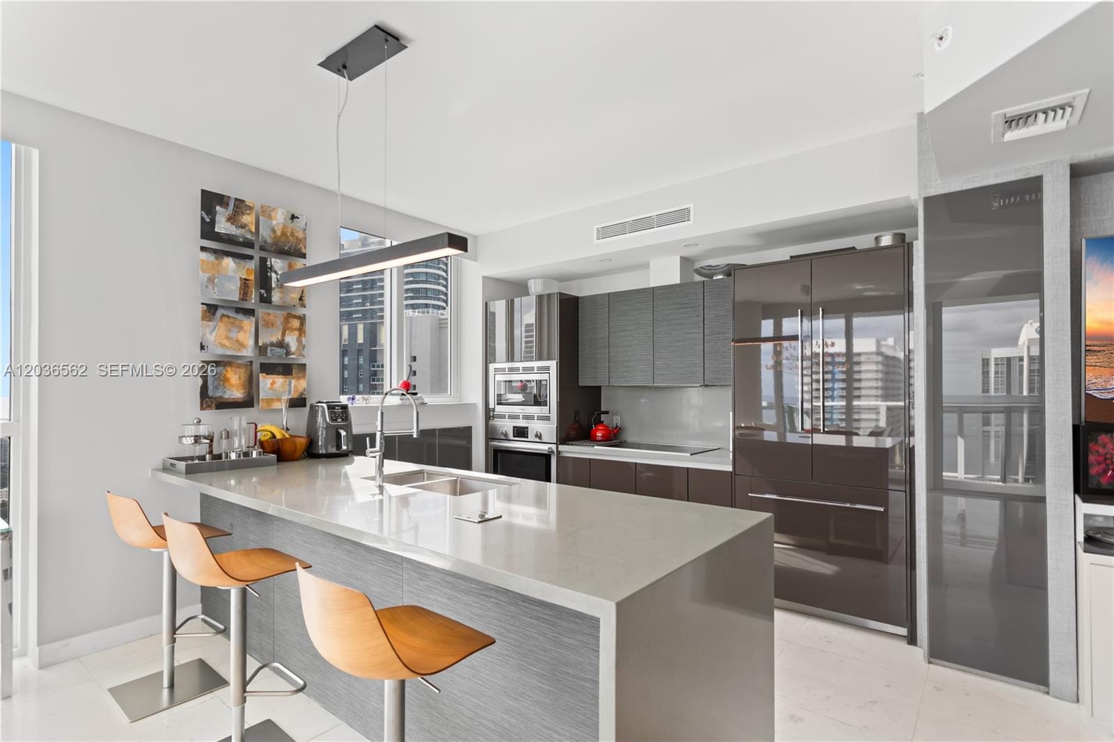 1080 Brickell Avenue 3300 — photo 4