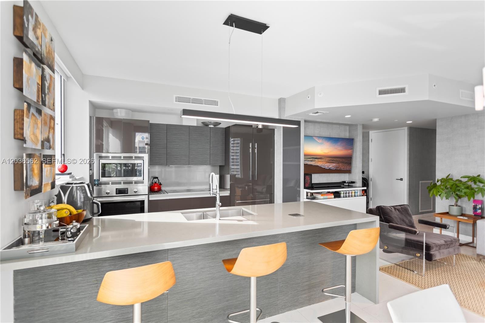 1080 Brickell Avenue 3300 — photo 8