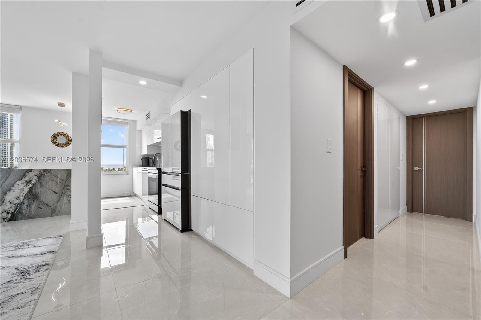 231 174th Street 818, Sunny Isles Beach, FL 33160 photo 23