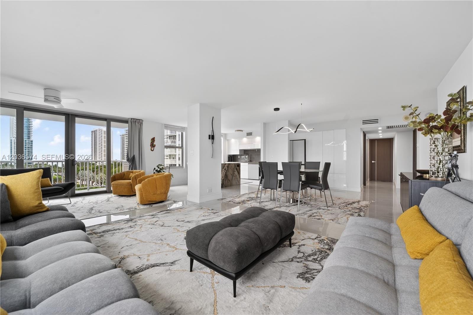 231 174th Street 818, Sunny Isles Beach, FL 33160 photo 4