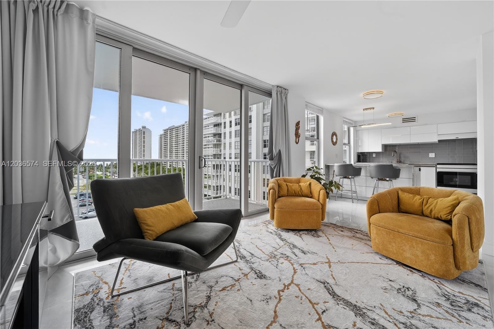 231 174th Street 818, Sunny Isles Beach, FL 33160 photo 8