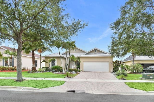 10771 SW Waterway Lane, Bedford Park, Port St. Lucie, FL