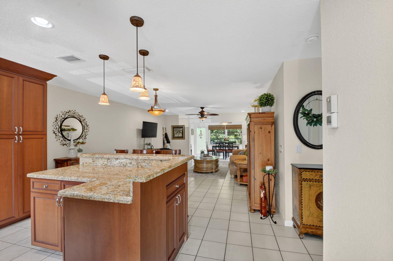 300 Cape Cod Circle — photo 2