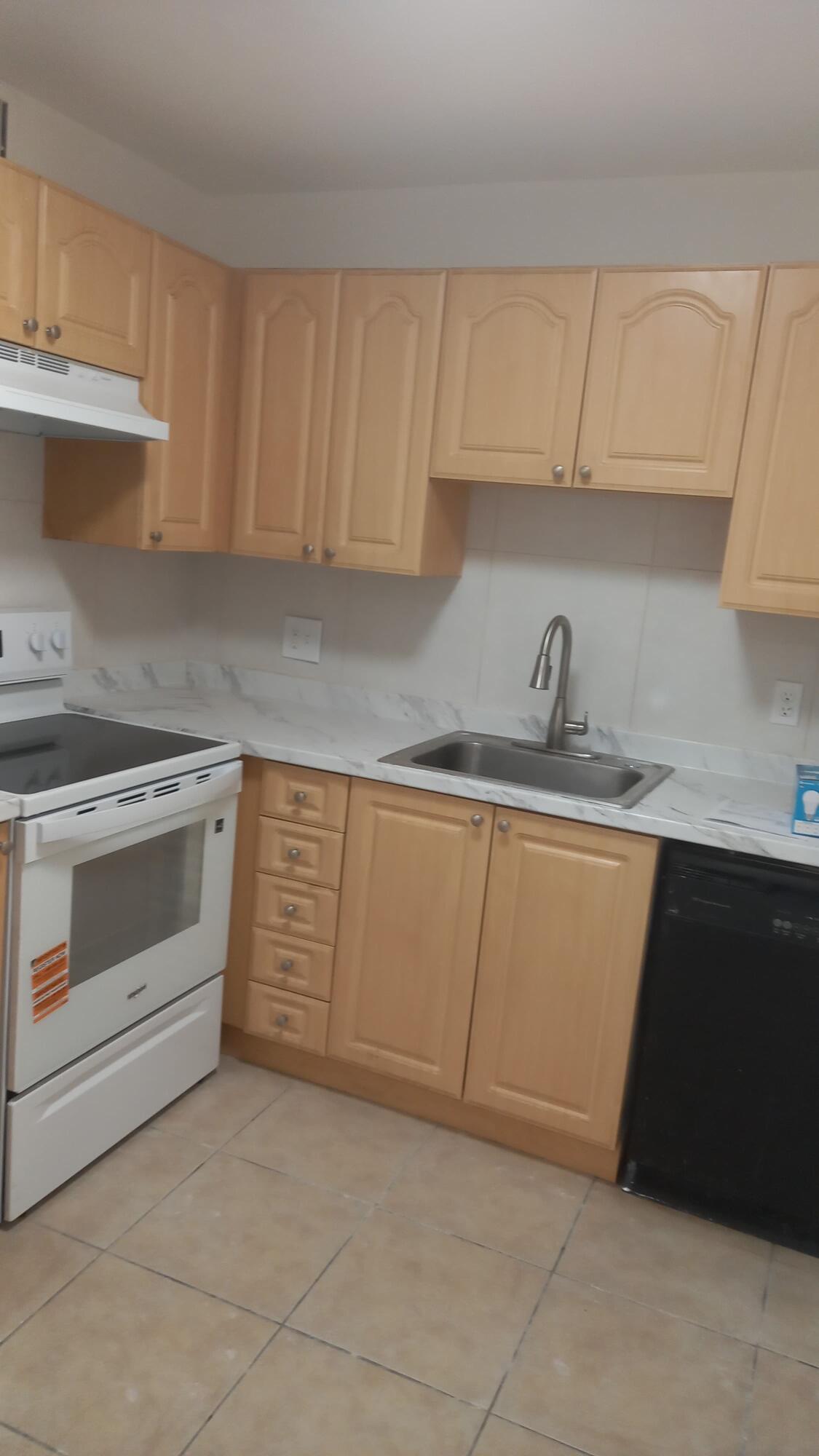 4165 SW 67th Avenue 208b, Davie, FL 33314, Davie