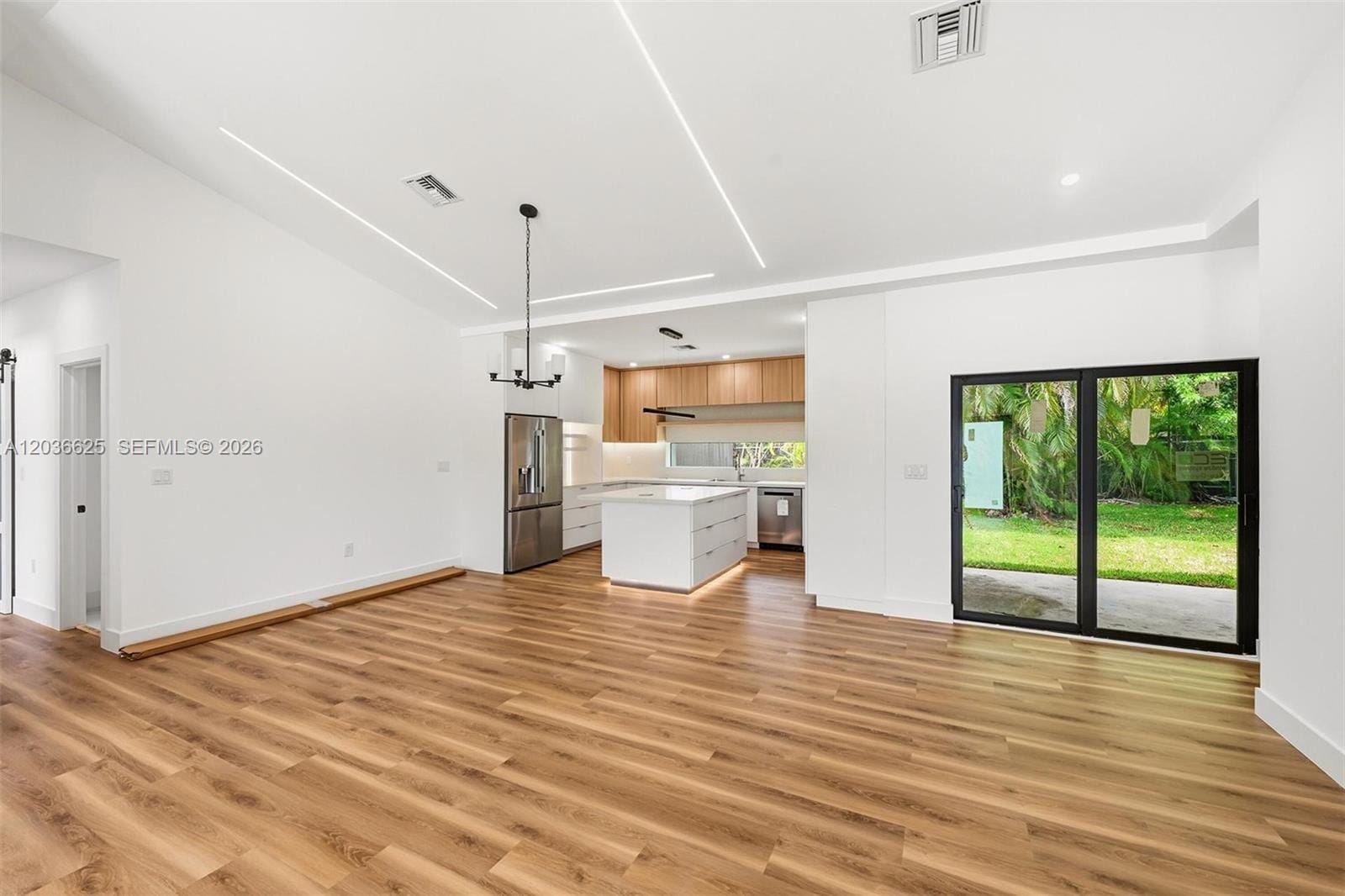 1140 NE 201st Terrace, Miami, FL 33179 photo 14