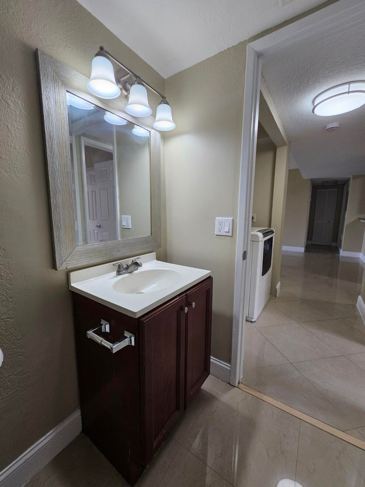 1440 Windorah Way C — photo 10