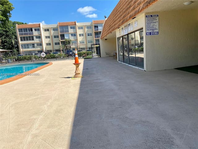 2301 NW 41st Avenue 302, Lauderhill, FL 33313