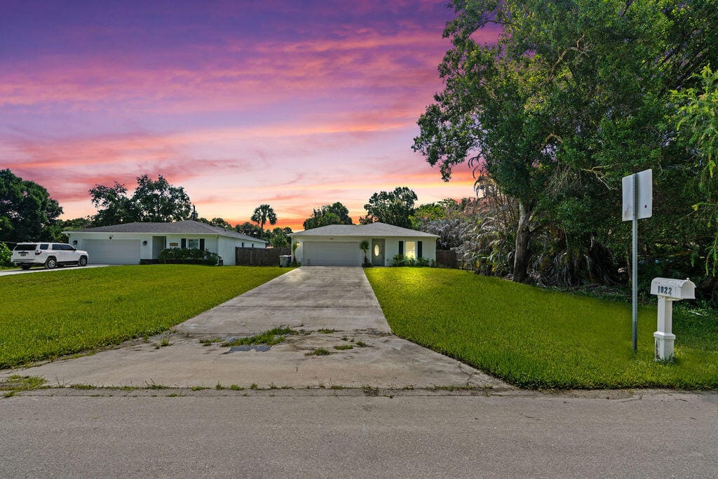 1022 41st Avenue, Vero Beach, FL 32960 photo 1
