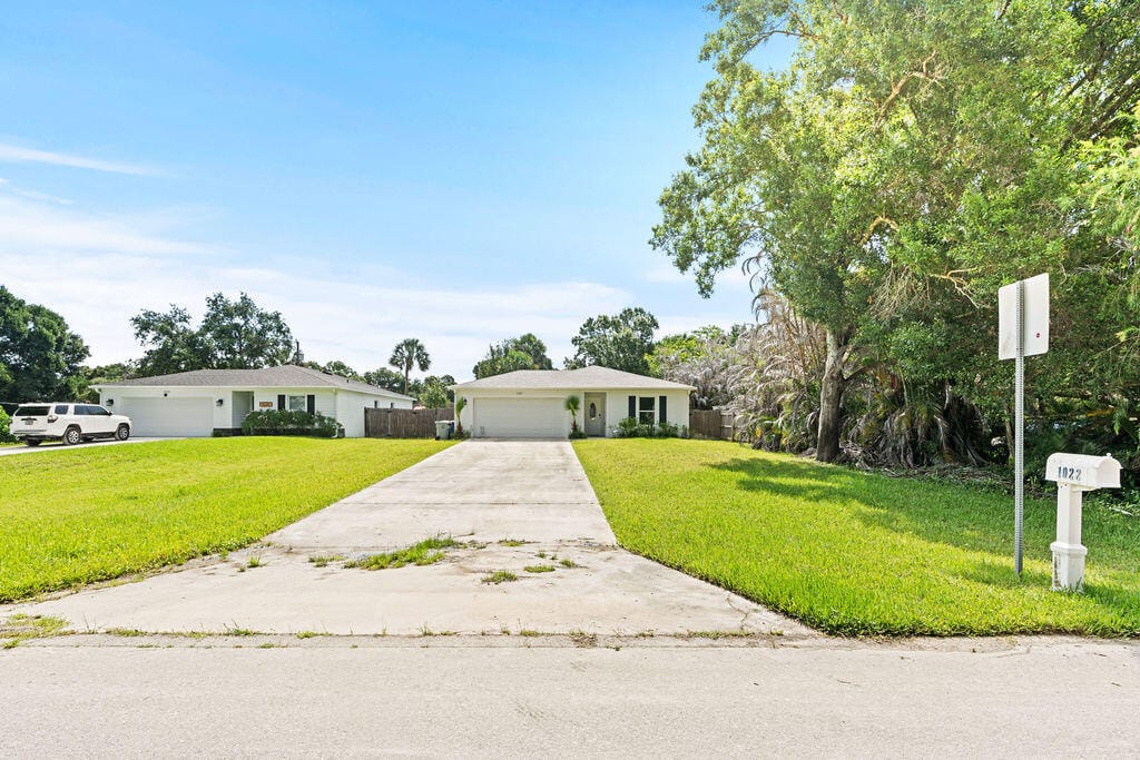 1022 41st Avenue, Vero Beach, FL 32960 photo 2