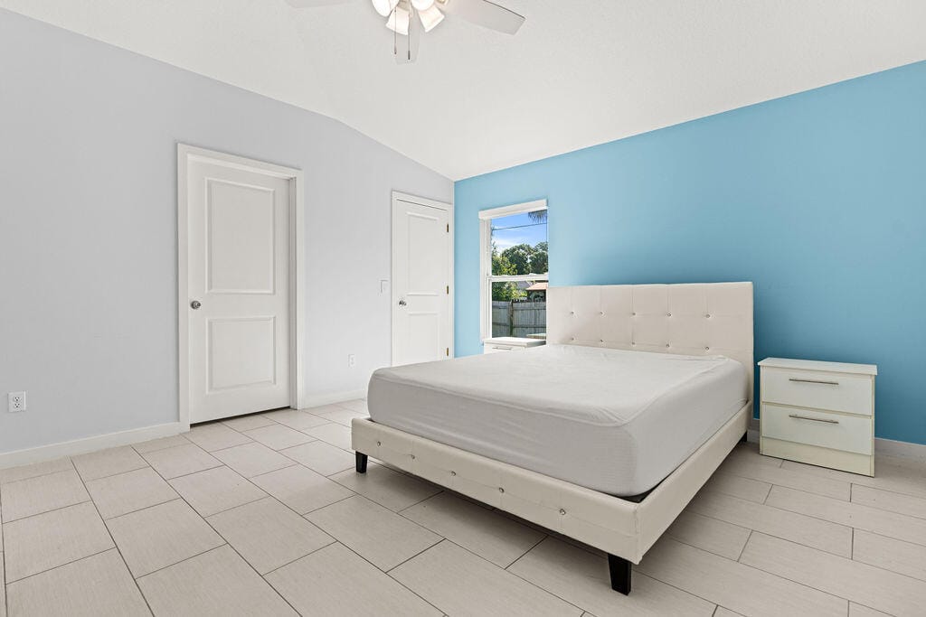1022 41st Avenue, Vero Beach, FL 32960 photo 3