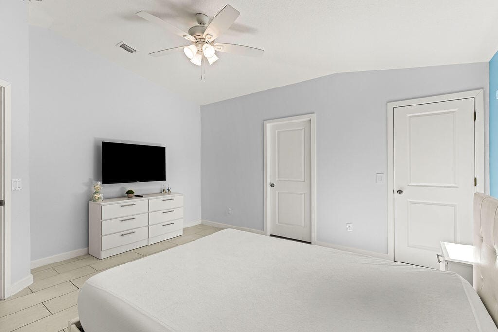 1022 41st Avenue, Vero Beach, FL 32960 photo 4