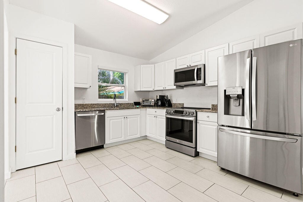 1022 41st Avenue, Vero Beach, FL 32960 photo 10