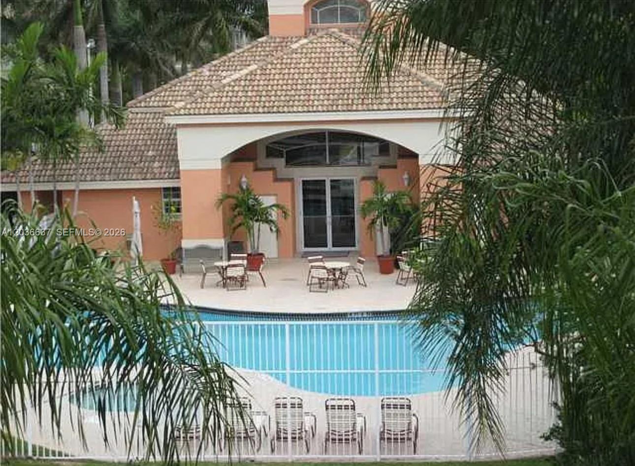 6900 SW 39th Street 113K, Davie, FL 33314, Davie