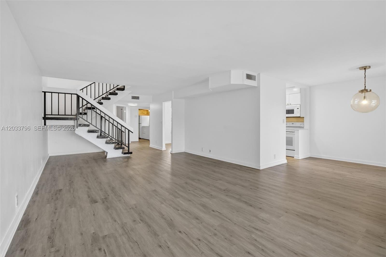 9703 N New River Canal Road 103 — photo 5