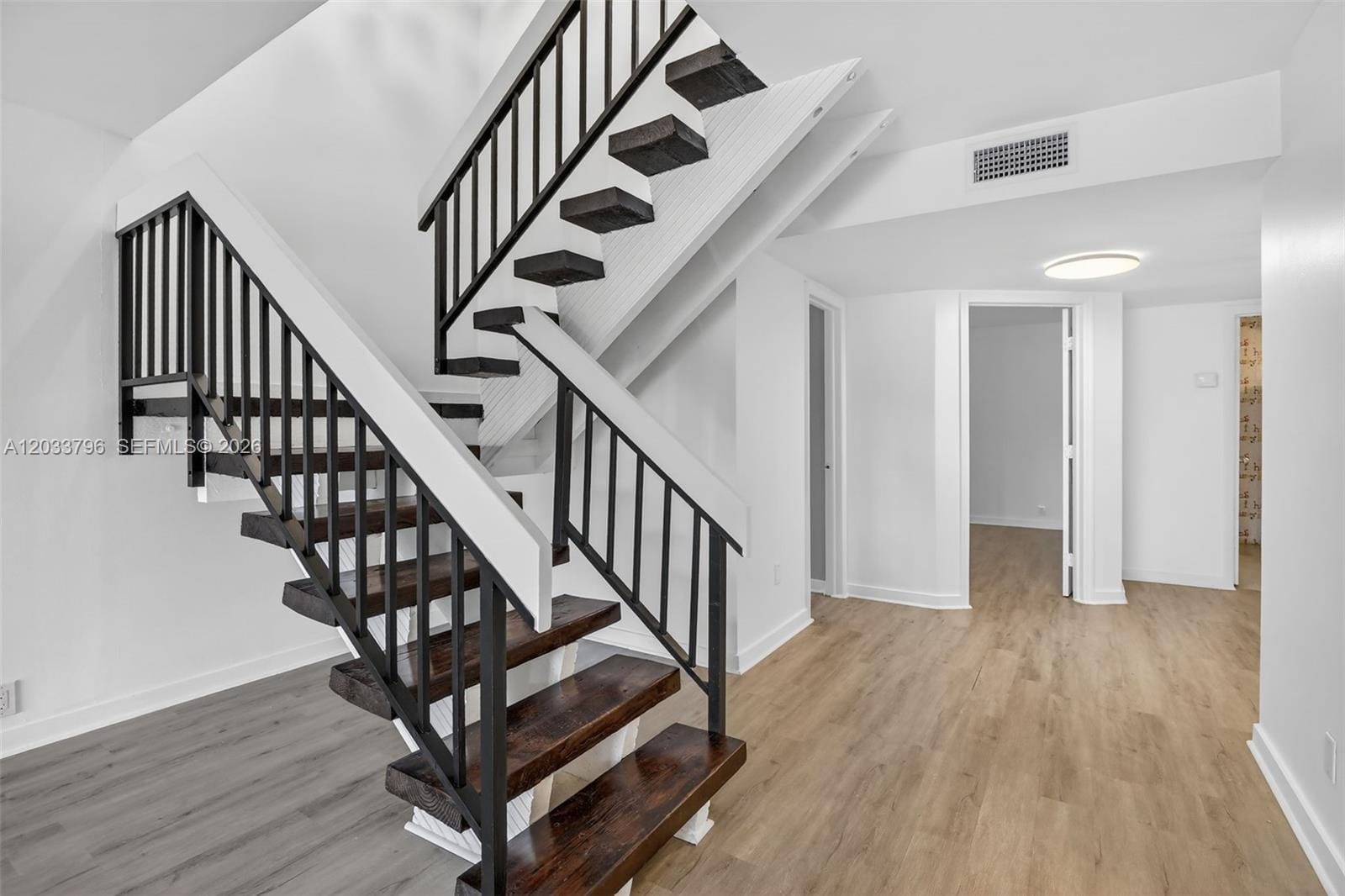 9703 N New River Canal Road 103 — photo 11