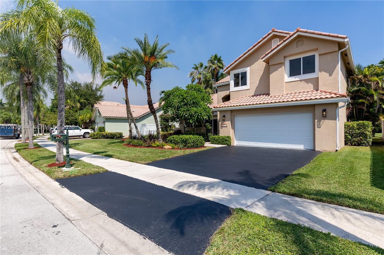 1171 Laguna Springs Drive, Weston, FL 33326 photo 2
