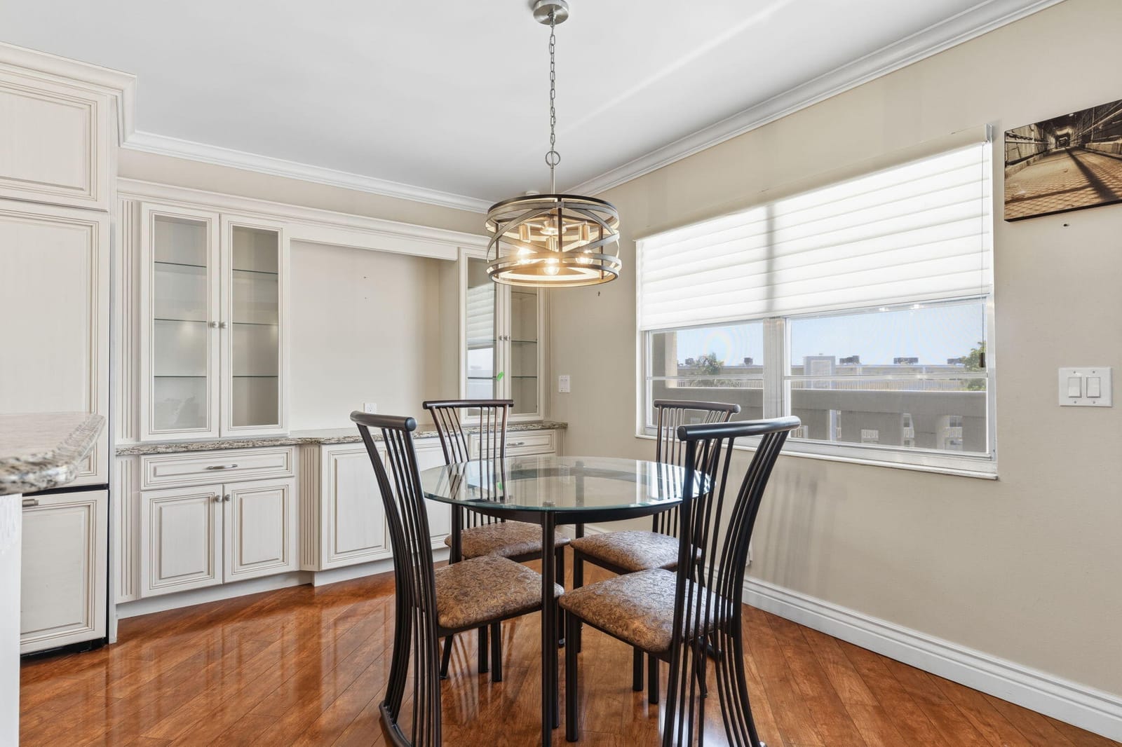 4037 Ainslie C — photo 4