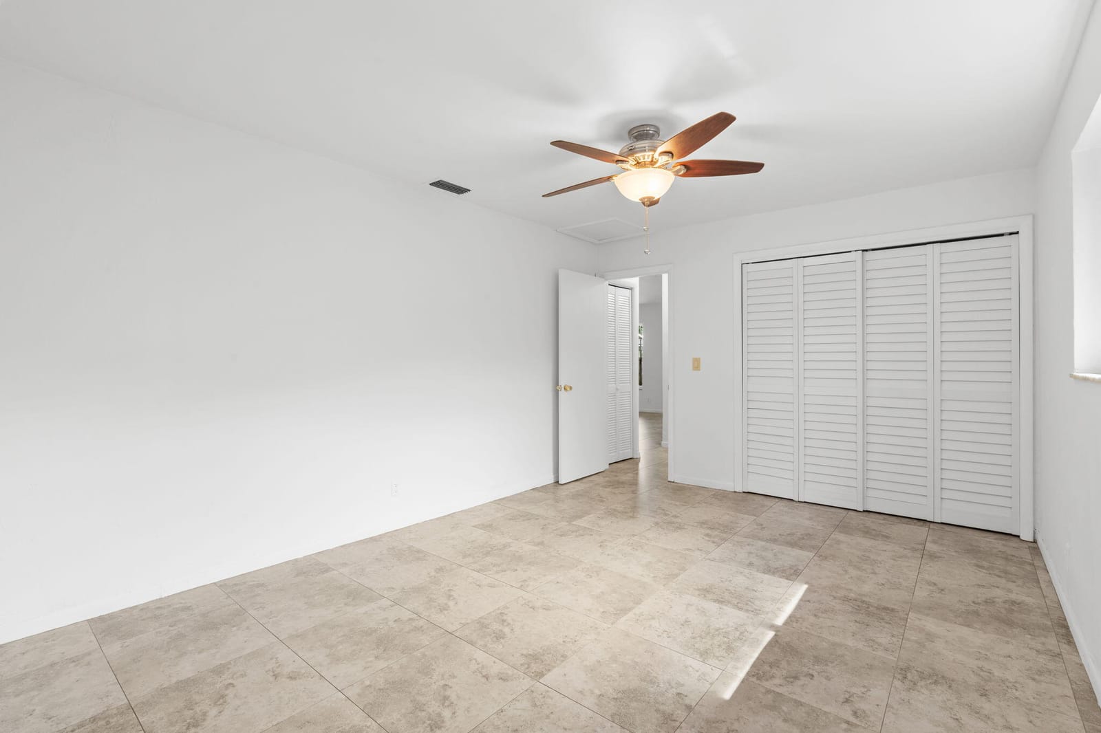 736 - 738 NE 36th Street, Oakland Park, FL 33334 photo 17