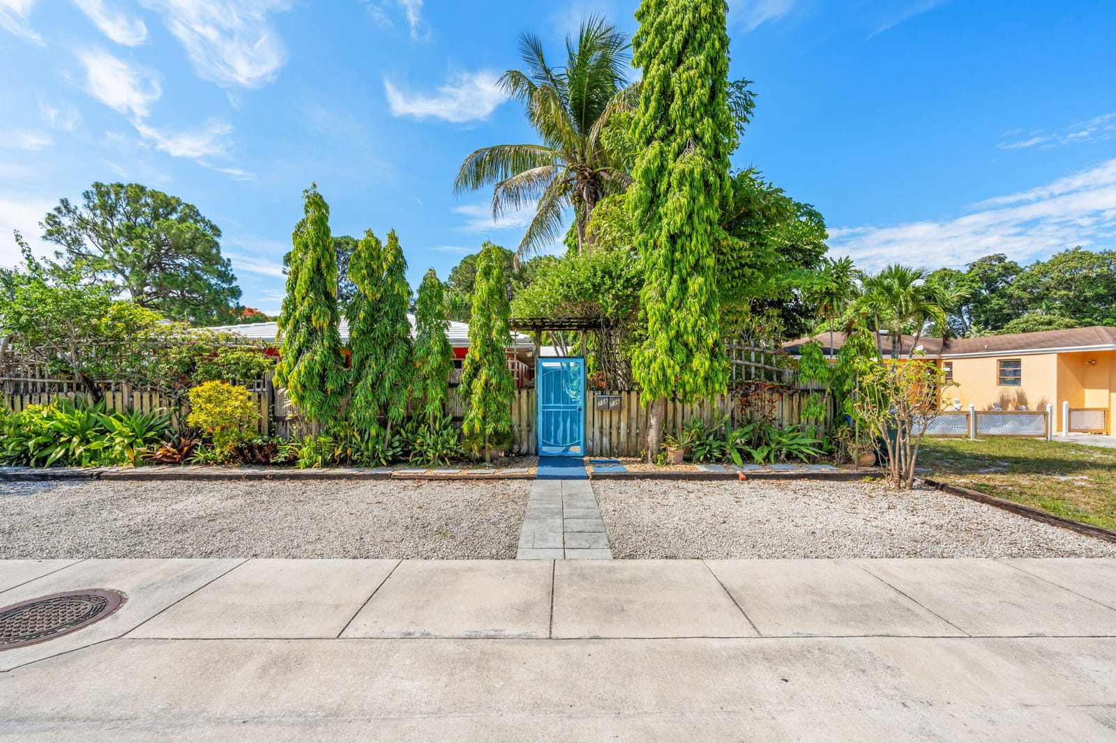 736 - 738 NE 36th Street, Oakland Park, FL 33334 photo 24