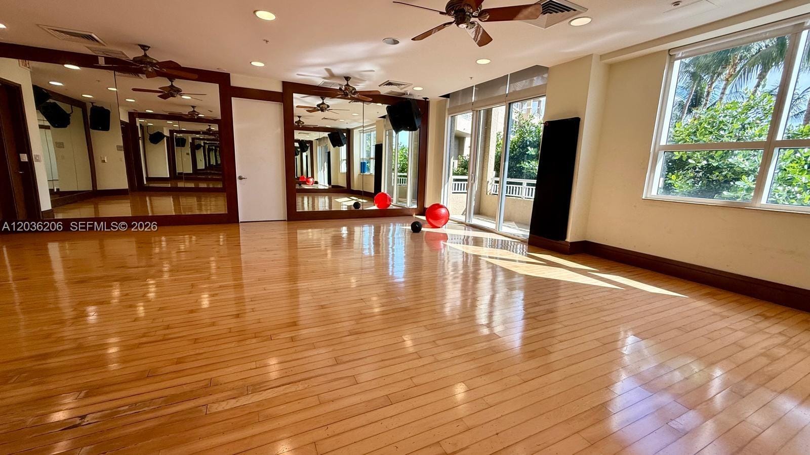 19501 W Country Club Drive 1212, Aventura, FL 33180 photo 18