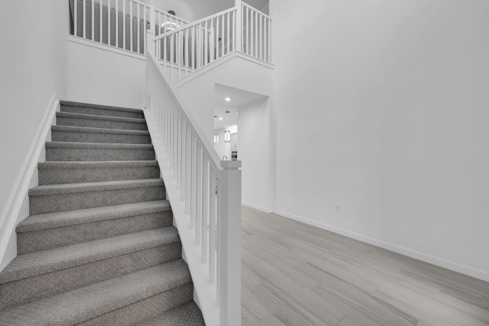 12758 SW Phoenix Drive — photo 3