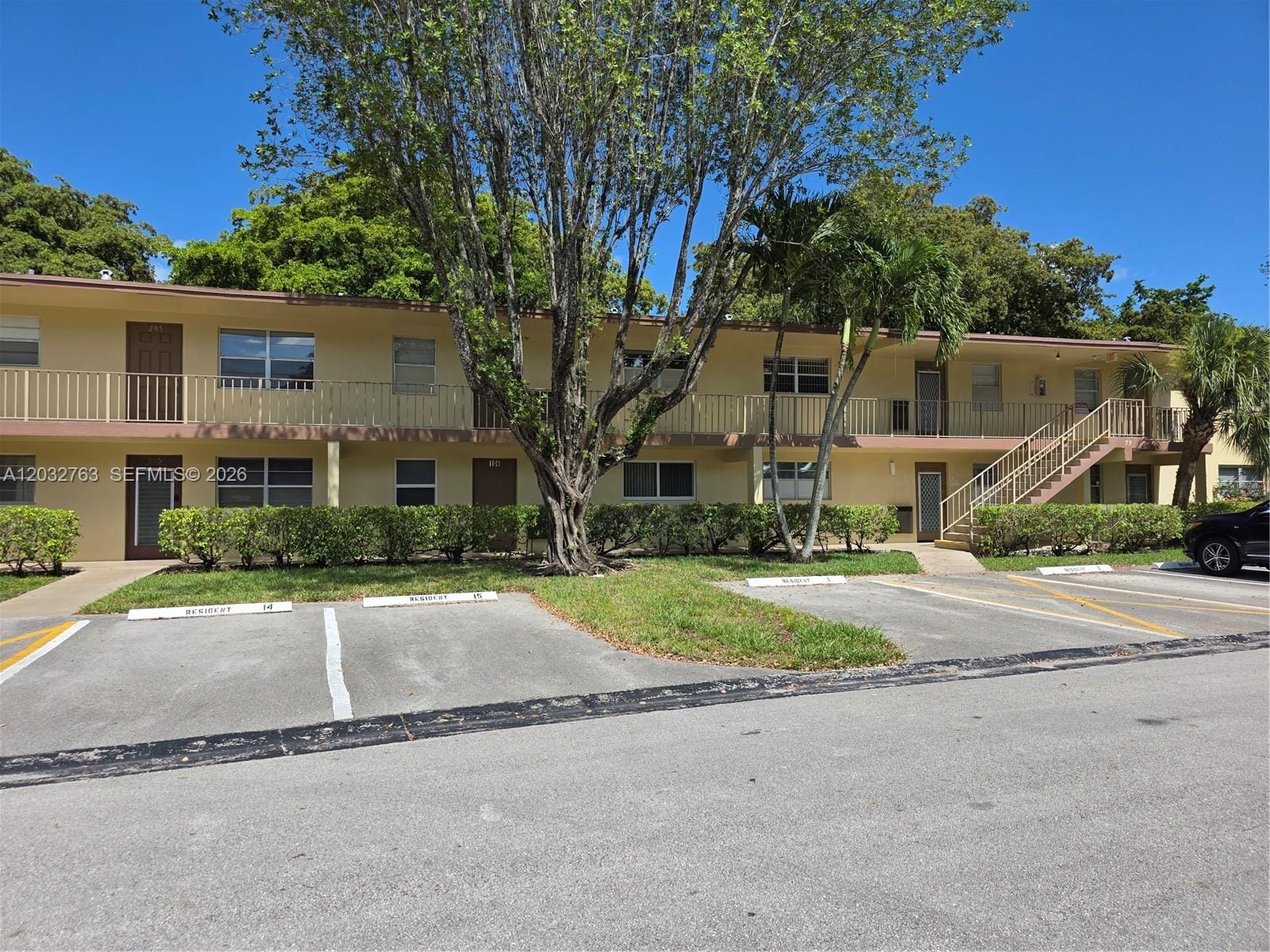 251 NW 76th Avenue 106 — photo 1