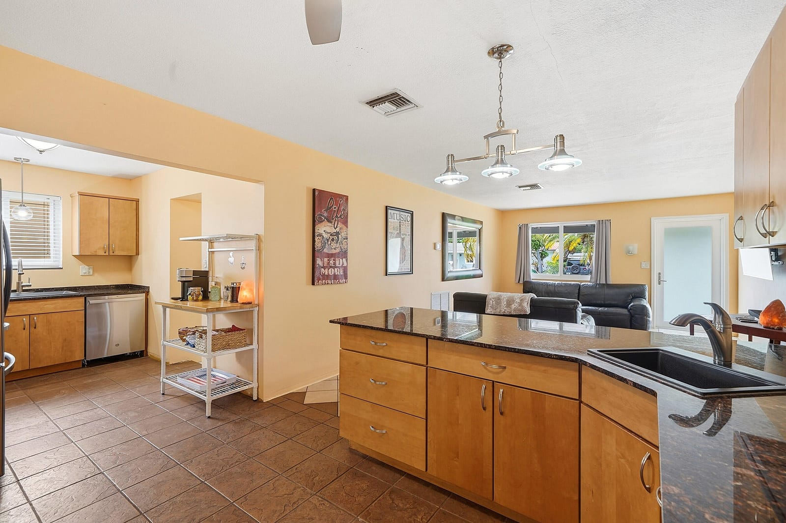 2834 Adams Street — photo 11