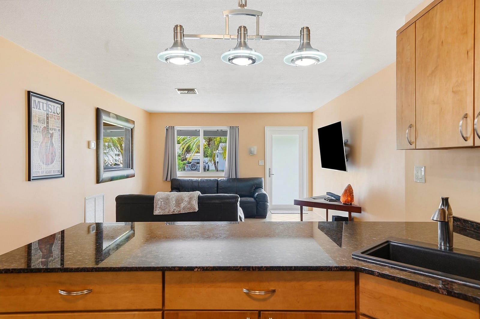 2834 Adams Street — photo 12