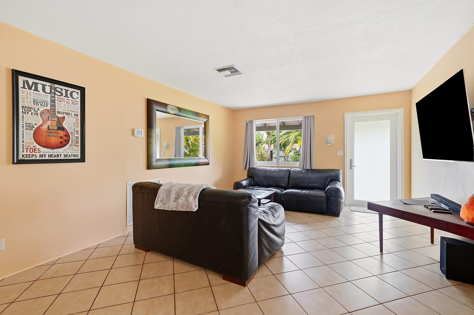 2834 Adams Street — photo 6