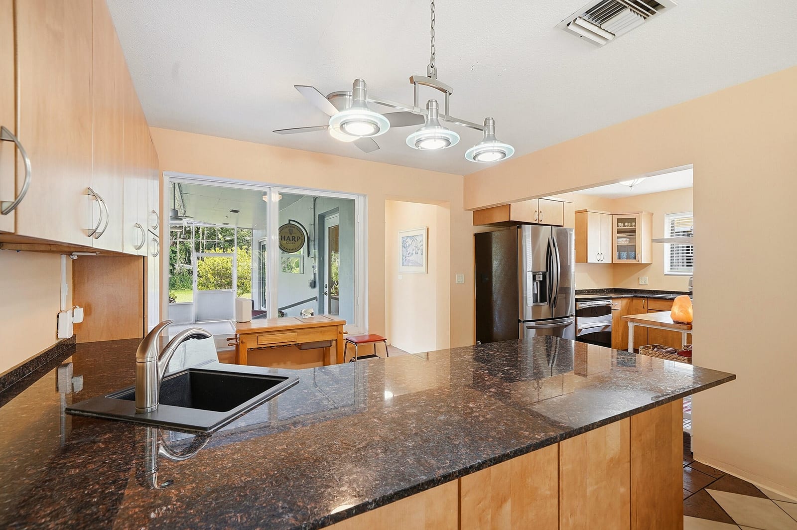 2834 Adams Street — photo 9