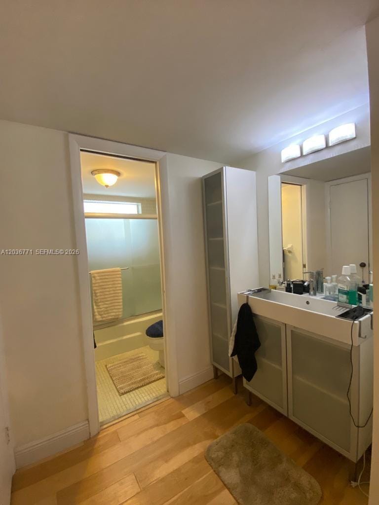 873 NE 195th Street 308 — photo 10