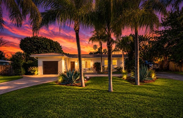 2031 Pleasant Drive, Juno Beach, FL 33408