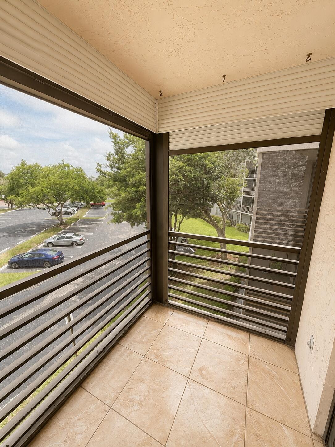 1000 Colony Point Circle 315, Pembroke Pines, FL 33026 photo 11