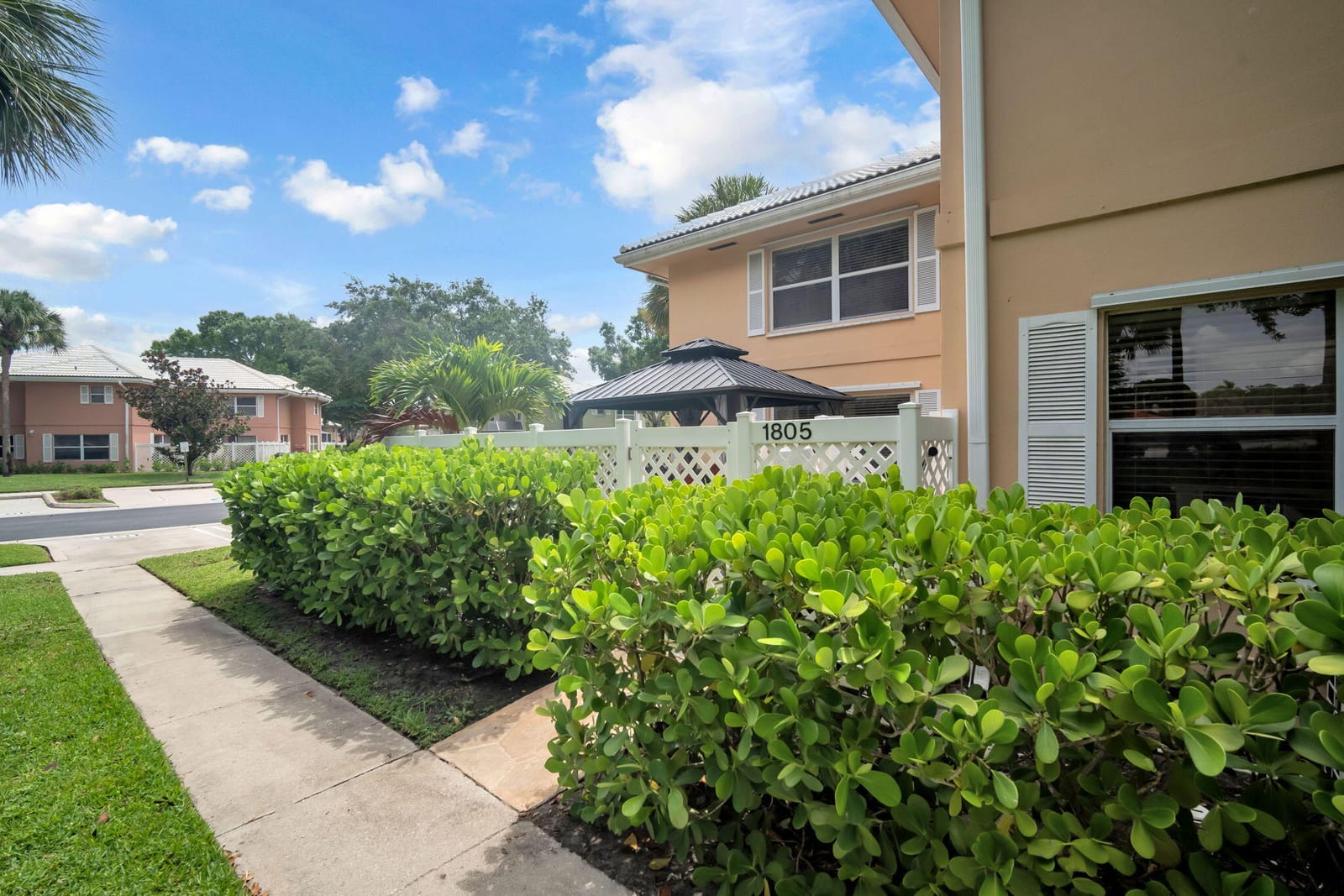 1805 Middleton Way, West Palm Beach, FL 33409 photo 3